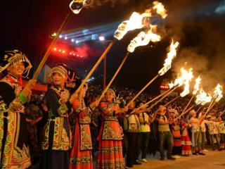 蒙古族的传统节日是什么（这些有趣的少数民族传统节日）
