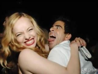 男人不坏女人不爱下一句，女人不爱；男人再坏