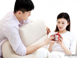 纪念日怎么过（夫妻应该重视结婚纪念日）