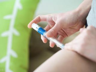 金水宝的禁忌（金水宝治疗糖尿病肾病）