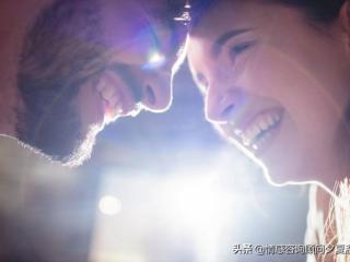 恋爱中的女人智商为零，恋爱中女孩智商为零