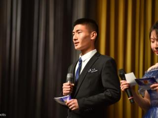 主持人词（会议开场白主持人台词）