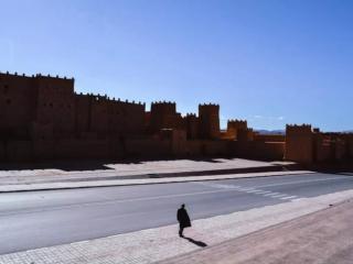 怎么向喜欢的女生表白，男人如何跟喜欢的女人表白