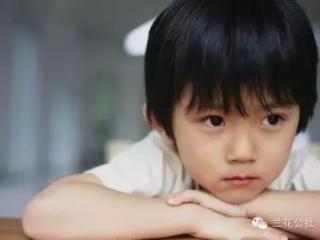 单亲家庭孩子心理（单亲家庭孩子的7大心理问题）