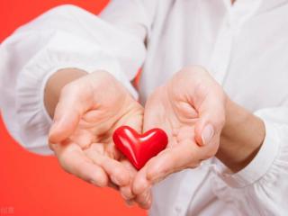 分手后千万别删男朋友，别轻易删除男朋友的微信