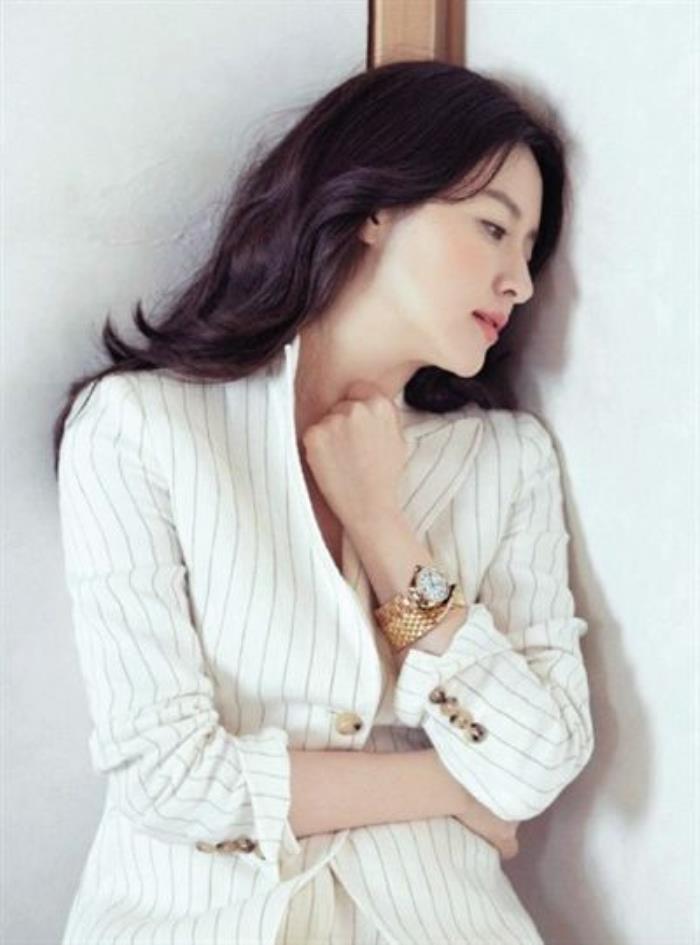 韩国女星人气排名韩国十大最受欢迎女演员
