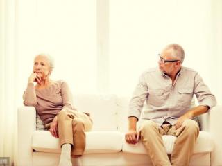 关于离婚（关于离婚的四个代价）