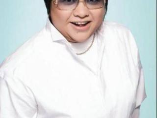 韩红的老公是谁照片（情史丰富的韩红至今未嫁）