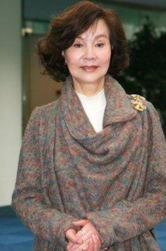 归亚蕾个人资料76岁老戏骨归亚蕾