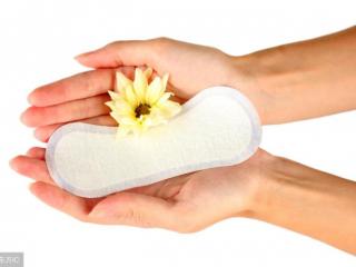 经血量多是怎么回事（导致经血量过多的原因有哪些）