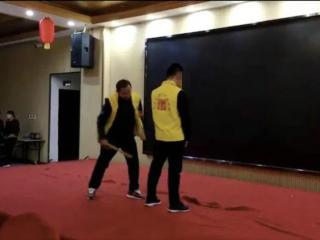 打屁股的故事（用30厘米长戒尺打屁股）