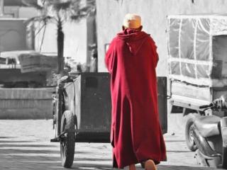 红衣男孩事件（重庆红衣男孩事件再发生）