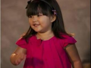 何炅有孩子吗（深受何炅宠爱的两个孩子）