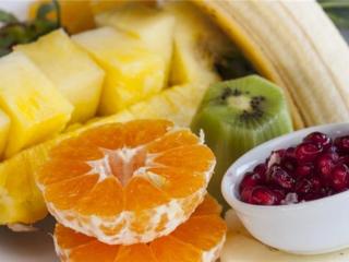 例假期间吃什么水果好，女人在经期可以放心吃的水果