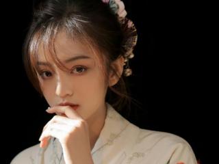 老公欠债太多该离婚吗（婚后老公欠了100万）