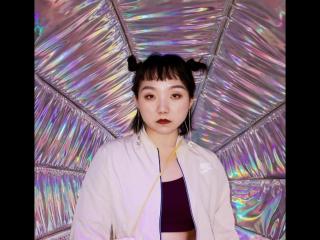 辣眼睛什么意思（靠辣眼睛收获万千粉丝）