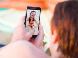 一个男人吼你说明（男人每天找你聊天不一定是喜欢你）