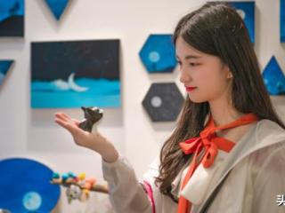 微信聊天幽默开场白，和女生聊天开头怎么聊