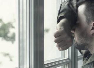 我知道我们回不去了（我知道我们再也回不去了）