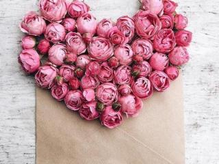 让女朋友感动到哭的话，能感动女朋友流泪的话