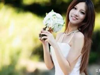 撩小姐姐幽默的开场白（让妹子必回信息的微信幽默开场白）