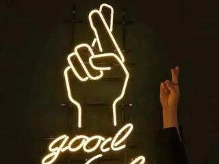 晒美食搭配的文字（40条适合朋友圈发美食的配文）