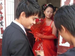 入赘男人的特点（入赘的男人和娶妻的男人）