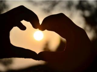 人越长大越累的说说（生活越过越累的说说）