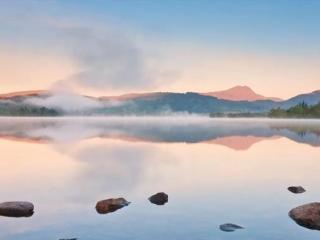 让女朋友感动的诗，一首能打动女朋友的诗
