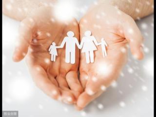 女孩性格强势原因（强势女人的心理根源）