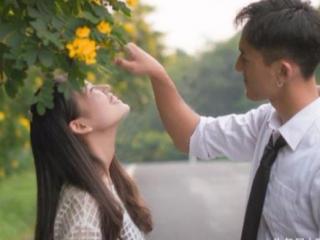 女生生气了怎么哄开心，哄女人开心的五个方法