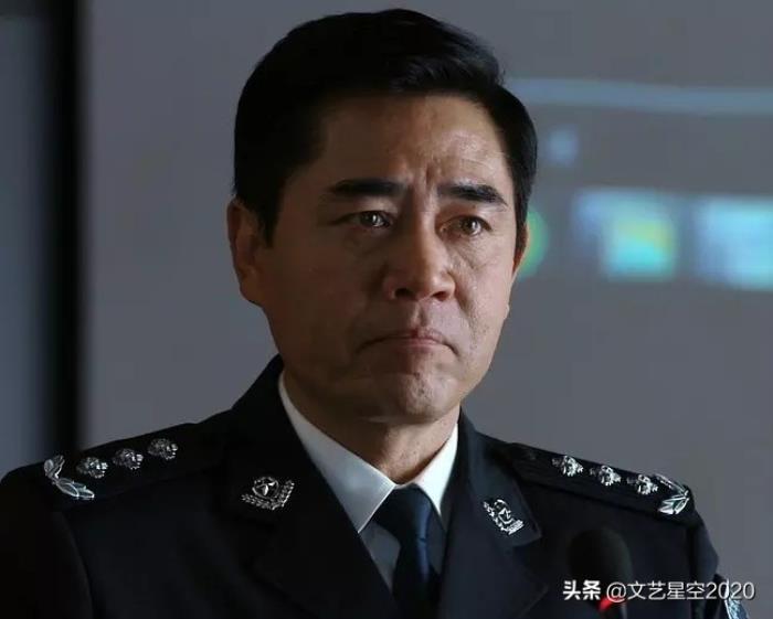 陈宝国就是公安局长的教科书.