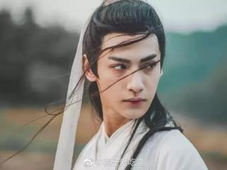 罗云熙个人资料（罗云熙经历了太多的心酸过程）