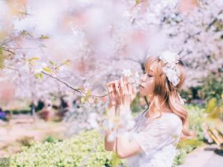 对你动情的女孩不理你，快来看看喜欢的女生为什么不理你