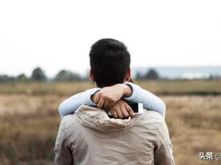 这次她真的再也不联系我了，深爱过的女人突然不联系你了