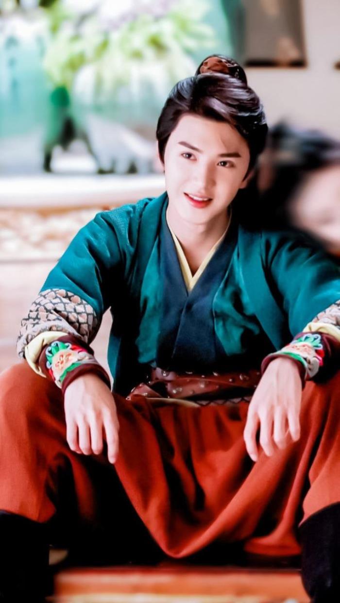 小鱼儿与花无缺演员表陈哲远饰演的小鱼儿