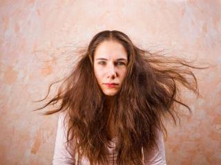 静电怎么消除（消除静电的小妙招今天教你）