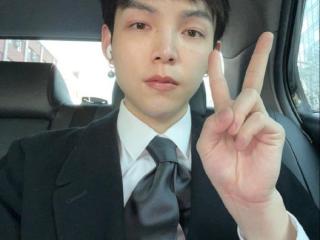 魏哲鸣老婆王岚（魏哲鸣离婚内幕是啥）