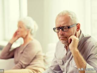 分手后到底要不要去找她，到底应不应该去找她