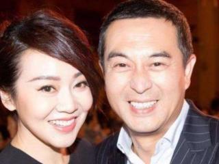 张嘉译老婆叫什么名（原来她才是张嘉译真正的老婆）