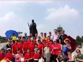 形容同学情谊的句子（送给我亲爱的老同学们）