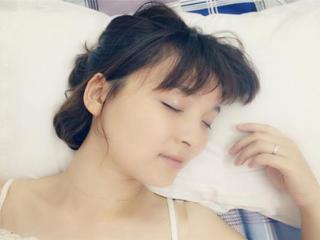 老公和老婆分床睡的原因（为什么会有夫妻分床睡）