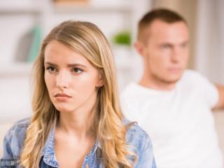 走不出老公出轨阴影怎么办（想要走出老公背叛的阴影）