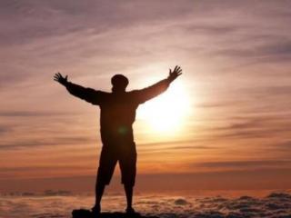 撩男朋友的情话甜炸了（15句甜到男票心坎里的晚安情话）