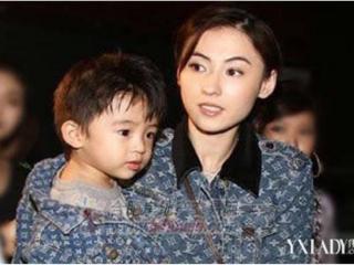 张柏芝艳门照图片（张柏芝和陈冠希私人照片曝光）