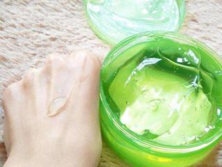 芦荟胶的用法（芦荟胶的正确用法是什么）