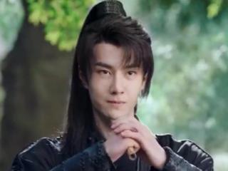 有翡谢允真实身份（有翡谢霉霉和想得开居士是谁取的）