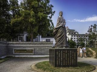 豪情壮志的意思（看见秋风更豪情壮志）