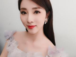 李思思丈夫是谁（李思思与老公高调秀恩爱）