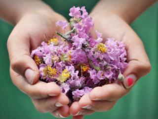 男生对你有生理反应的表现，往往会有这些生理反应
